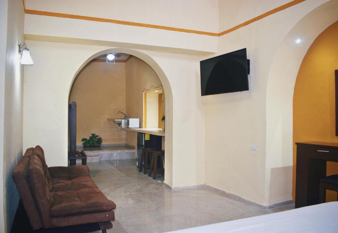 ואיאדוליד Hotel Casa Rico מראה חיצוני תמונה