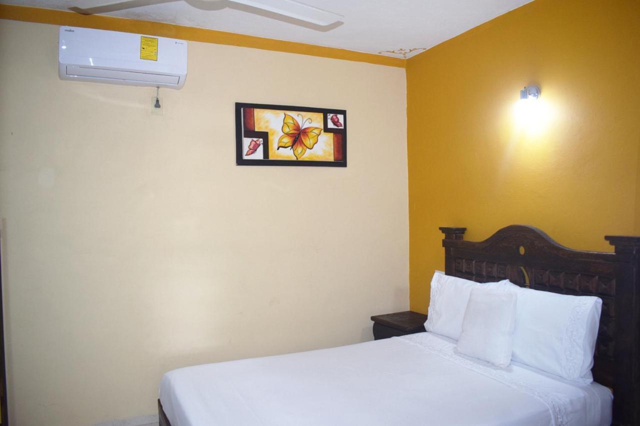 ואיאדוליד Hotel Casa Rico מראה חיצוני תמונה