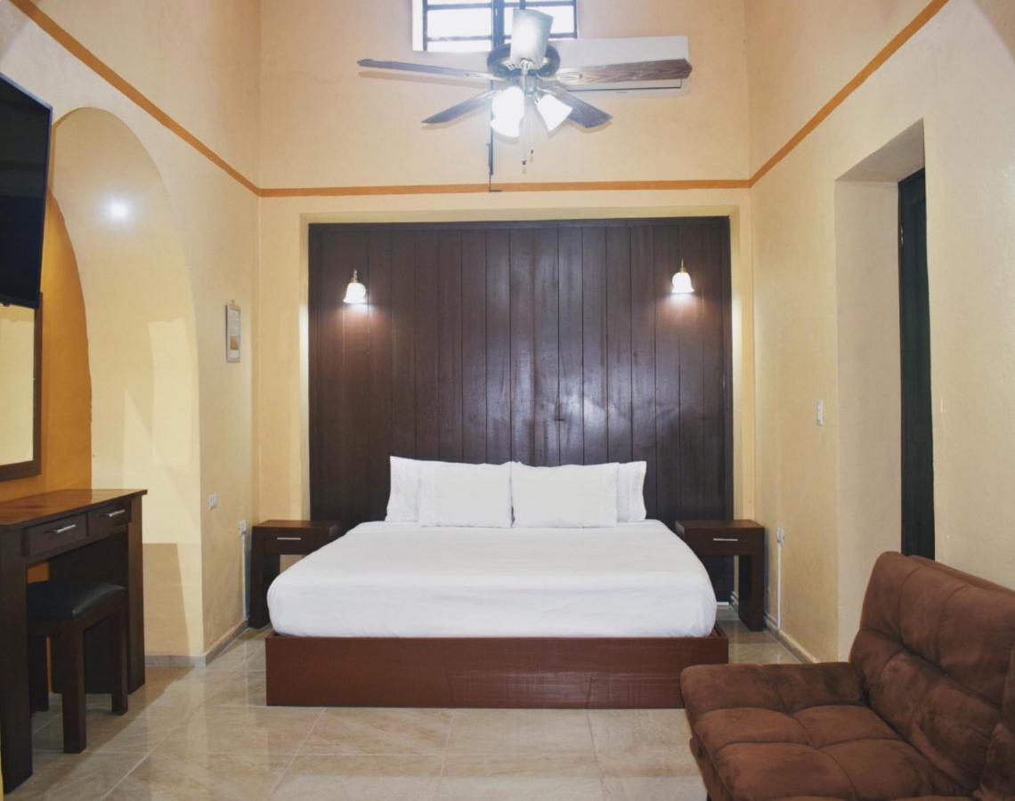 ואיאדוליד Hotel Casa Rico מראה חיצוני תמונה