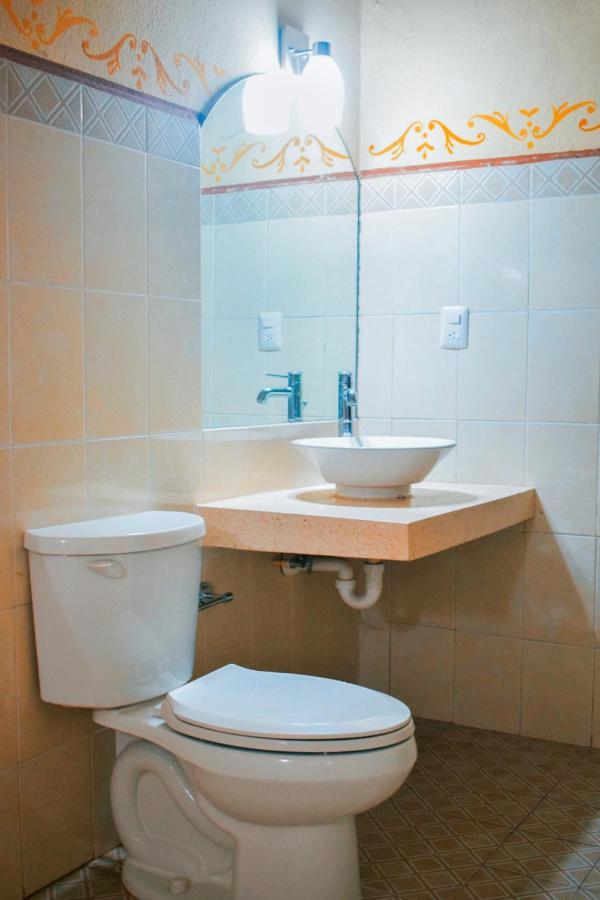 ואיאדוליד Hotel Casa Rico מראה חיצוני תמונה