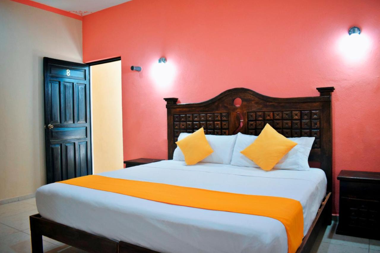ואיאדוליד Hotel Casa Rico מראה חיצוני תמונה