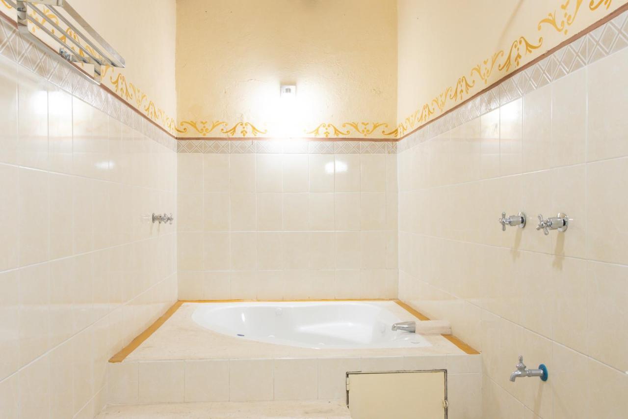 ואיאדוליד Hotel Casa Rico מראה חיצוני תמונה